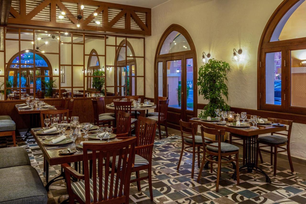 Jaz Makadi Oasis Resort Hurghada Exterior foto